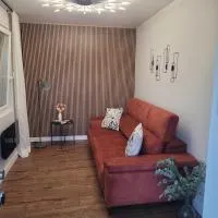 Tourist apartment Aeropuerto Loiu-Bizkaia，位于洛乌的酒店