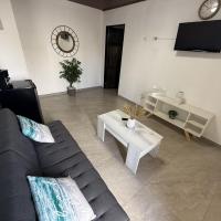 Zeus Guesthouse -Free SJO Airport Shuttle & Car Rental，位于La Garita胡安·圣玛丽亚国际机场 - SJO附近的酒店