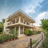 Vijay Kadambari House，位于Maihar瑟德纳机场 - TNI附近的酒店