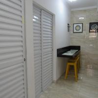 pousada aconchegante em guarulhos，位于瓜鲁柳斯瓜鲁柳斯国际机场 - GRU附近的酒店