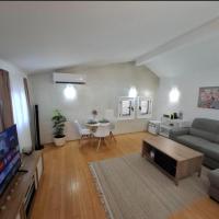 Airport Apartments 4U，位于Mitrovići波德戈里察国际机场 - TGD附近的酒店