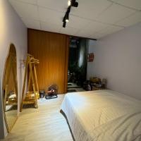 B tree Retreat homestay，位于Thôn Dương Phẩm富佰机场 - HUI附近的酒店
