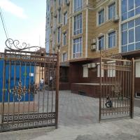 Khojenskiy 1，位于苦盏苦盏机场 - LBD附近的酒店