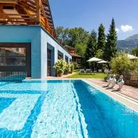 Geniesserhotel Montafoner Hof，位于查贡斯的酒店