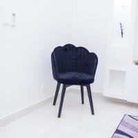 Appartement meublé，位于黑角安东尼奥·阿戈什蒂纽·内图国际机场 - PNR附近的酒店