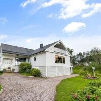 Lofoten Apartment 01，位于Vestvågøya莱克内斯机场 - LKN附近的酒店