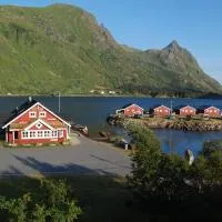 Lofoten Fjordcamp，位于Valberg的酒店