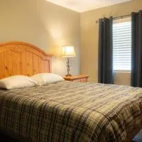 Lakeview Room 2 Queens - 20,位于Mead的酒店
