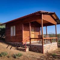 Moonraker Outdoor Adventure Camp，位于Voigtland霍齐亚·库塔科国际机场 - WDH附近的酒店