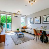 Glorious 1BR with Balcony in Panama Pacifico，位于普拉亚伯尼塔村Panama Pacifico International Airport - BLB附近的酒店