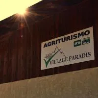Village Paradis，位于Roisan的酒店