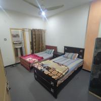 Al Ghani Hostel For Gents，位于木尔坦Multan International Airport - MUX附近的酒店