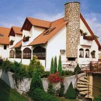 Pension Schmitt，位于Waldfenster的酒店