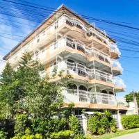 Cenco Suites Residences - Transient in Tanza Cavite，位于Tanza的酒店