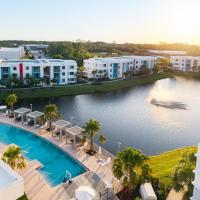 Daytona 3BR Getaway Pool Gym Pet Friendly，位于代托纳海滩代托纳比奇机场 - DAB附近的酒店