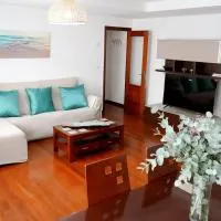 Bajo con jardin Costa Quebrada，位于林克勒斯的酒店