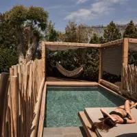 NEMA Design Hotel & Spa - Small Luxury Hotels of the World，位于赫索尼索斯的酒店