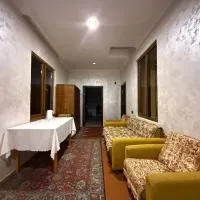 Haer B&B，位于Meghri的酒店
