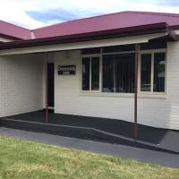 Mint Accommodation - Dunoon，位于奥尔伯里奥尔伯里机场 - ABX附近的酒店