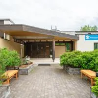 Raasepori Spa & Kurssikeskus，位于拉塞博里的酒店