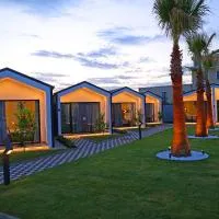 Villas Palma Airport，位于Rinas的酒店