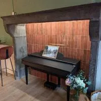 Le Saint-Georges,位于Saint-Georges-de-Mons的酒店