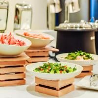 City Comfort Inn Chongqing Pengshui Yujing Jiangshan，位于PengshuiQianjiang Wulingshan Airport - JIQ附近的酒店