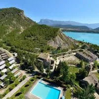 Centro de Vacaciones Morillo de Tou - Ainsa，位于艾因萨的酒店