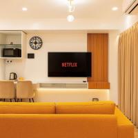 Neon Vimannagar studio near Pune Airport Symbiosis College 5 min walk，位于浦那浦那国际机场 - PNQ附近的酒店