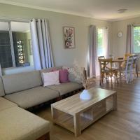 Central, Tidy and Private 3 Bedroom，位于阿瑟顿马里巴机场 - MRG附近的酒店