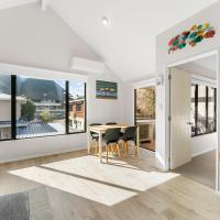 Town & Surf Retreat - Mount Maunganui，位于芒格努伊山陶朗加机场 - TRG附近的酒店