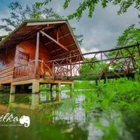 sanilka rooms and eco estate，位于Komaligama的酒店