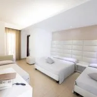 Hotel Vittoria，位于瓦斯托的酒店