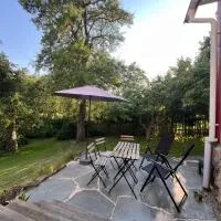 Charming Countryside Cottage，位于瓦尔科瑞尔的酒店