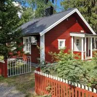 Traditional Log Cabin - Self check-in,位于阿尔维斯尧尔的酒店