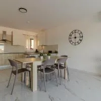 Luqa Penthouse 6 with 3 bedroom，位于卢加的酒店