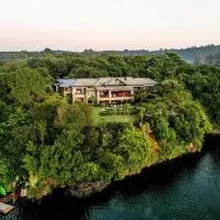 Tinkers Lakeside Lodge - Kruger,位于Swartfontein的酒店