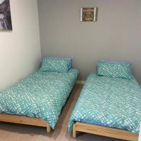 Comfy Hillside 2 Bedroom Suite，位于Caloundra West卡伦德拉机场 - CUD附近的酒店
