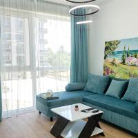 Chic 1BR Flat & Garage I Garden Residence, Varna by Flat Mаnаger，位于瓦尔纳瓦尔纳机场 - VAR附近的酒店