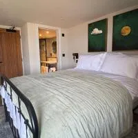 Stay at Plattens，位于海滨韦尔斯港的酒店