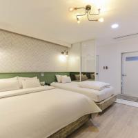 Hotel Yeogieutte Dongdaegu，位于大邱大邱国际机场 - TAE附近的酒店