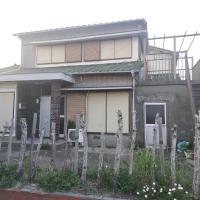 貸切ゲストハウス スポパー徒歩10分 Guesthouse near sports park，位于鸣门市德岛机场 - TKS附近的酒店