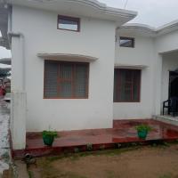 Ranjeet Home Stay，位于Paliā KalānDhangarhi Airport - DHI附近的酒店