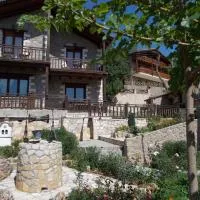 Theasis suites-Ορεινή Φιλοξενία，位于卡托卡拉库林斯的酒店
