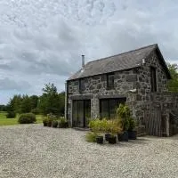 Tyddyn Y Felin, Coach House，位于Llangybi的酒店