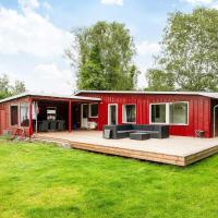 6 person holiday home in Ebeltoft，位于埃贝尔托夫特奥胡斯机场 - AAR附近的酒店