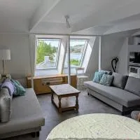 Cozy apartment near salty baths!，位于乌德瓦拉的酒店