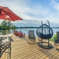 Lakefront Escape Hot Tub & Sauna Retreat，位于格雷文赫斯特的酒店