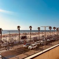Hotel 7 SEA Front TLV，位于特拉维夫的酒店