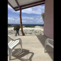 Fare Moana Fakarava，位于RotoavaFakarava Airport - FAV附近的酒店